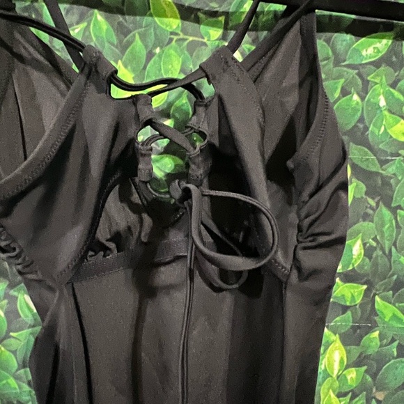 NWT Shade & Shore Women's 1pc Swimsuit tie back adjustable-medium - Picture 13 of 13